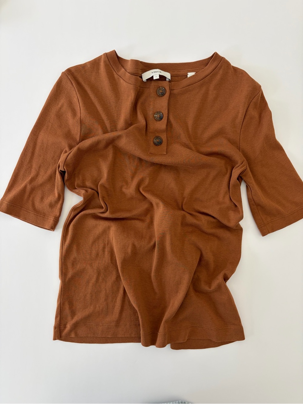 Vince Short Sleeve Brown Henley Top Women’s Small - Very Soft